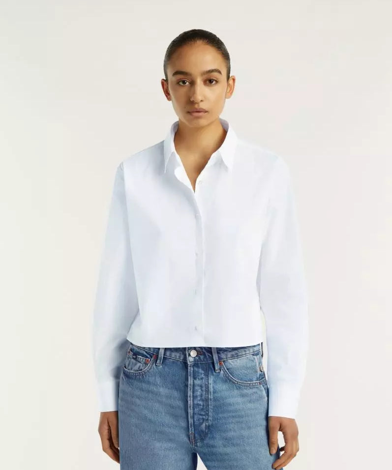 KIRI_SHIRT_CROPPED_POPLIN_-02-25-01-40-030_1_jpeg.webp