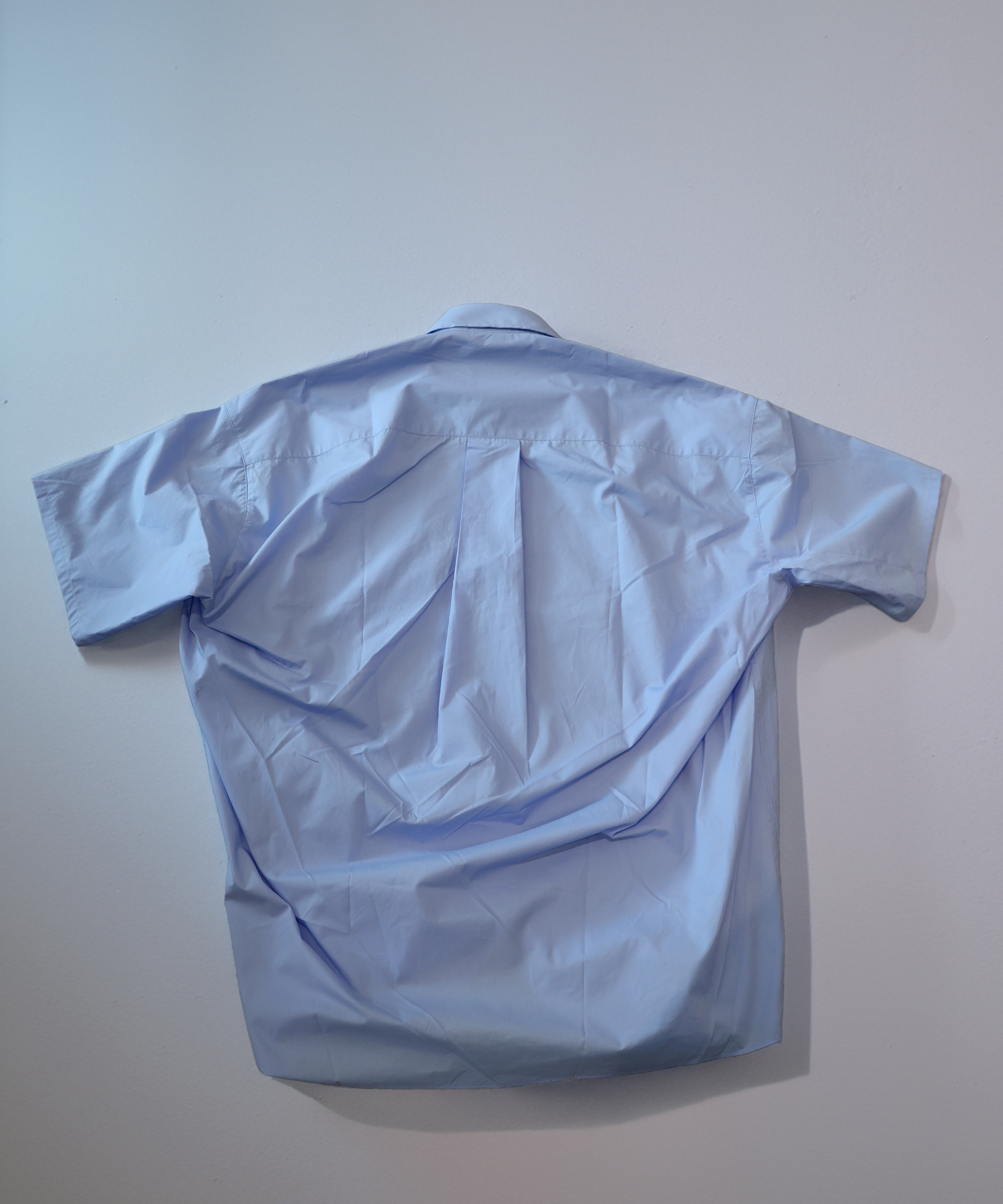 MIKASSSHIRTPOPBACK.png