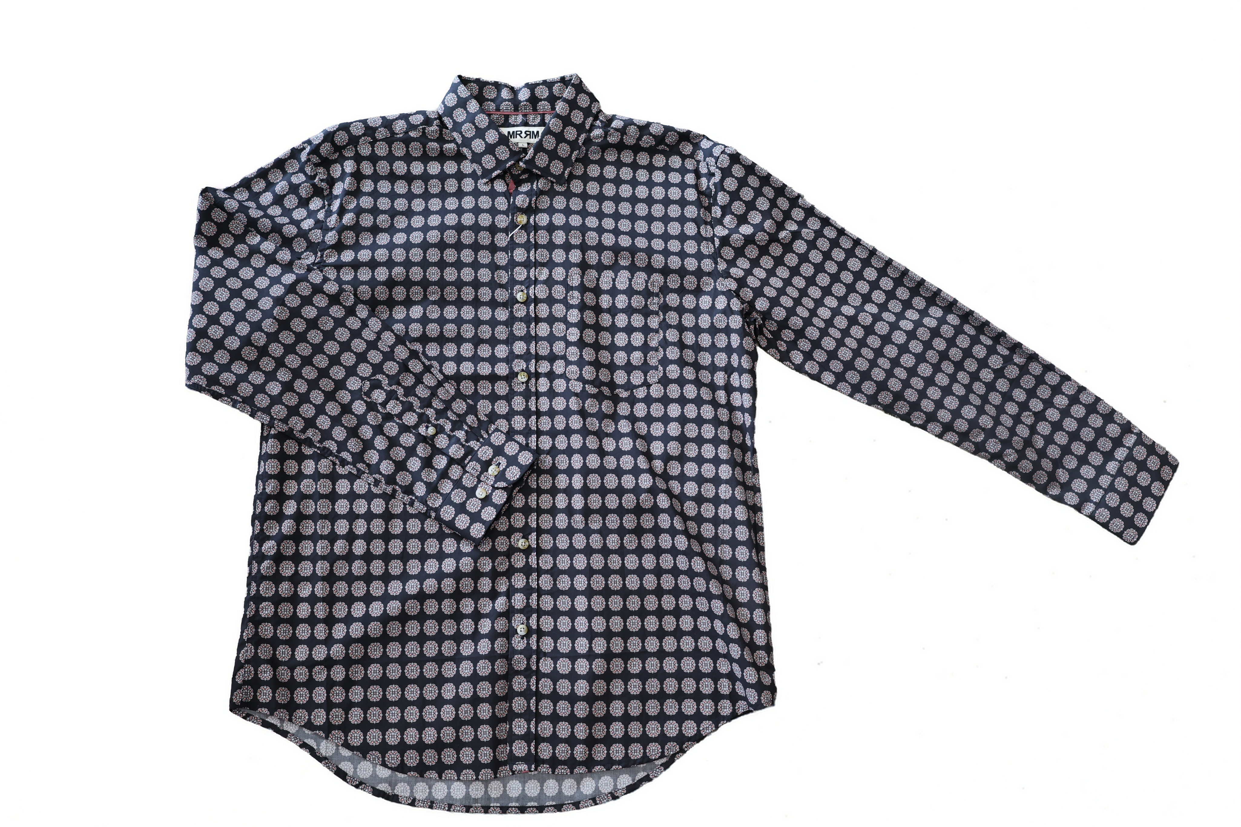 MRMRNavyPrintlongsleeve_1.png