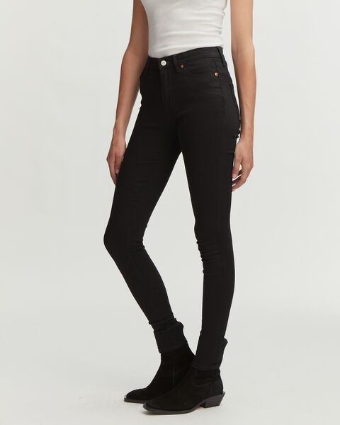 Azumi FMBlack Women's