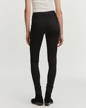Azumi FMBlack Women's