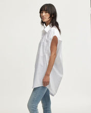Akira Sleeveless Shirt Women's