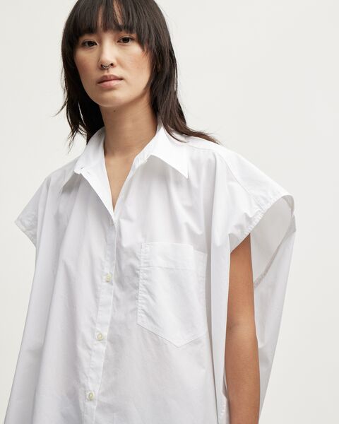 Akira Sleeveless Shirt Women's